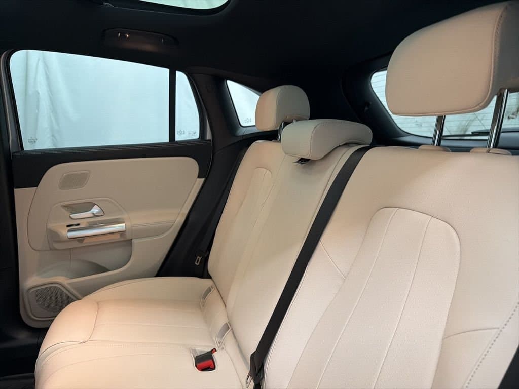 2026 MERCEDES-BENZ GLA - Image 20