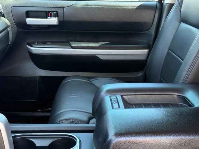 2021 Toyota Tundra - Image 11