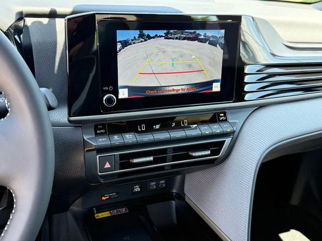 2025 Toyota Camry - Image 17