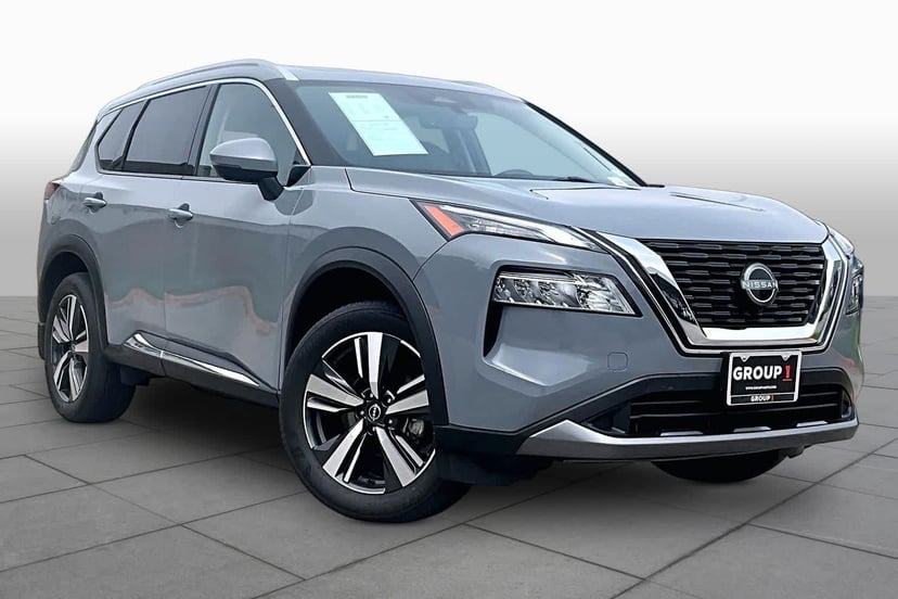 2023 Nissan Rogue - Image 3