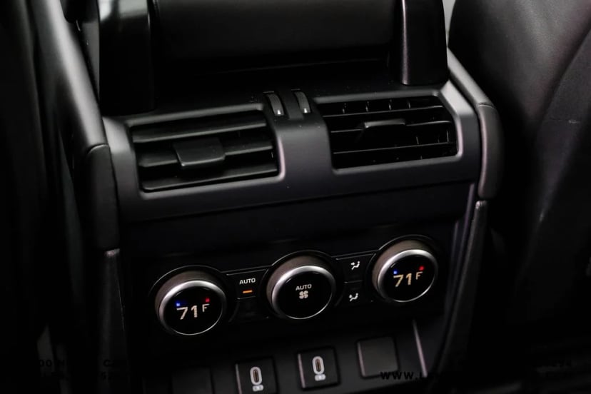 2026 Land Rover Defender 110 - Image 42