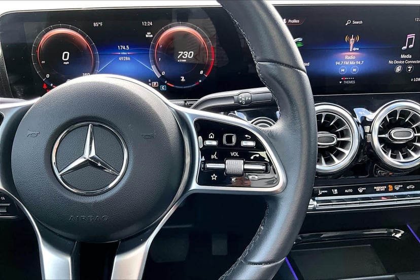 2023 Mercedes-Benz GLA 250 - Image 25