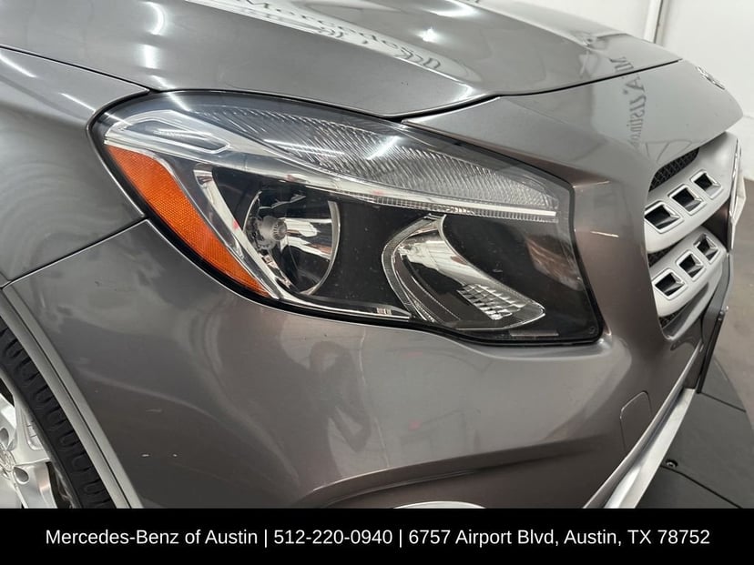 2020 Mercedes-Benz GLA - Image 11