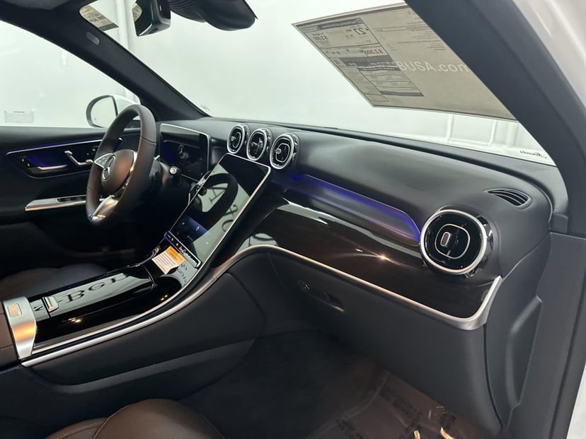 2026 Mercedes-Benz GLC - Image 56