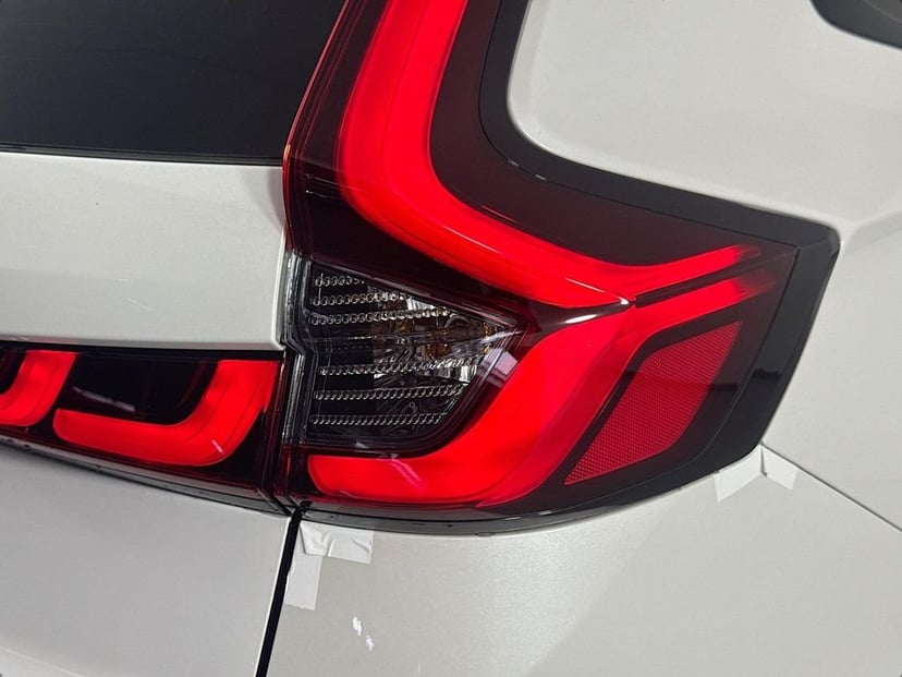 2026 Honda CR-V Hybrid - Image 9