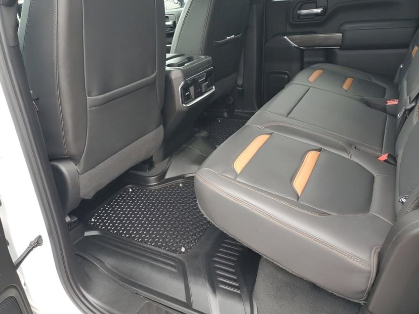 2023 GMC Sierra 2500HD - Image 20