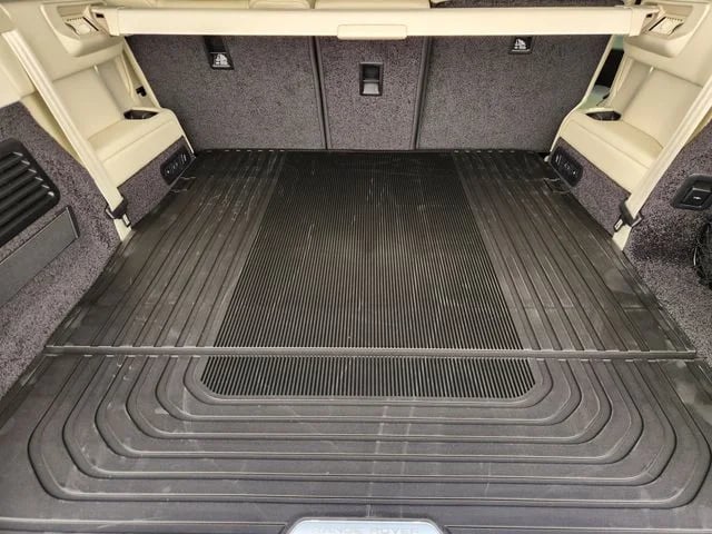 2026 Land Rover Range Rover - Image 22