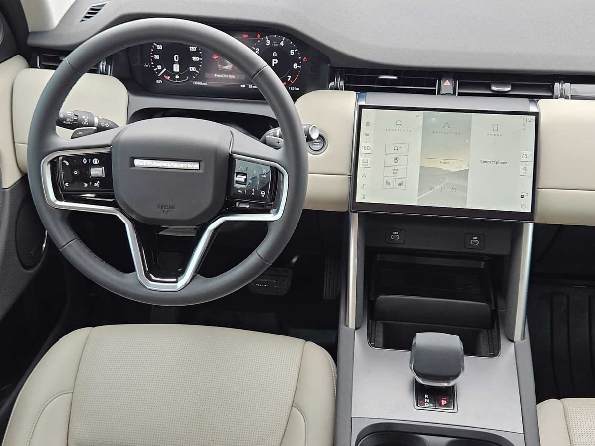 2025 Land Rover Discovery Sport - Image 26