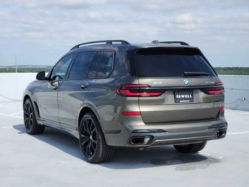 2024 BMW X7 xDrive40i - Image 7