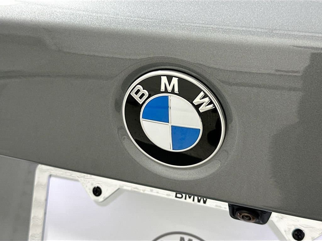 2026 BMW 3 Series - Image 22