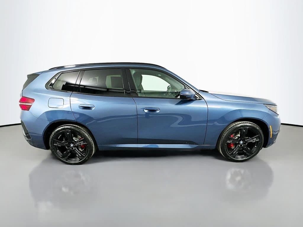 2026 BMW X3 - Image 4