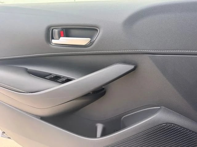 2026 Toyota Corolla Hatchback - Image 17
