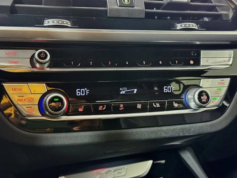 2021 BMW X3 - Image 19