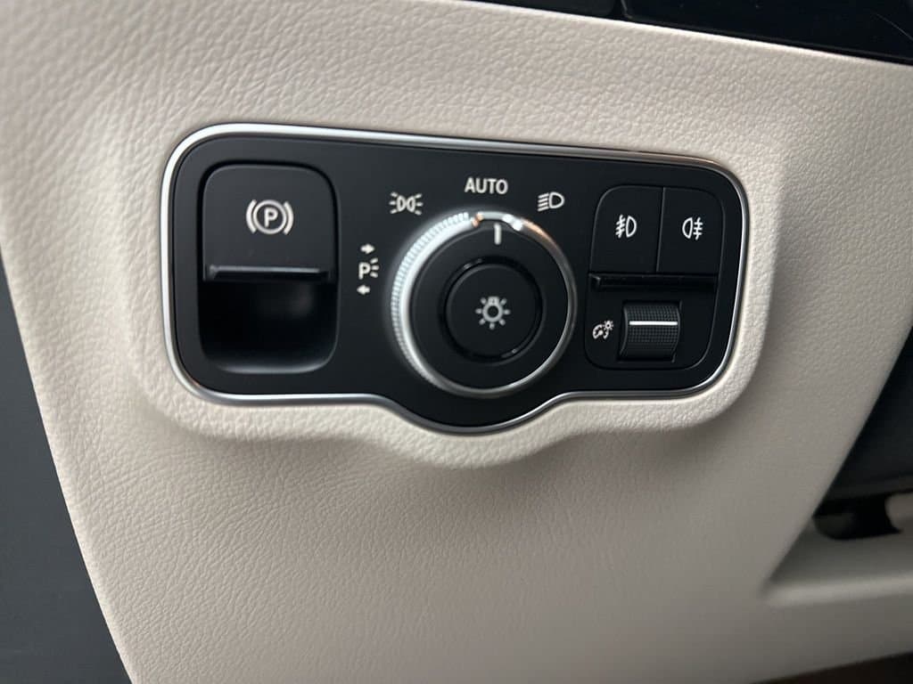 2026 MERCEDES-BENZ GLA - Image 19