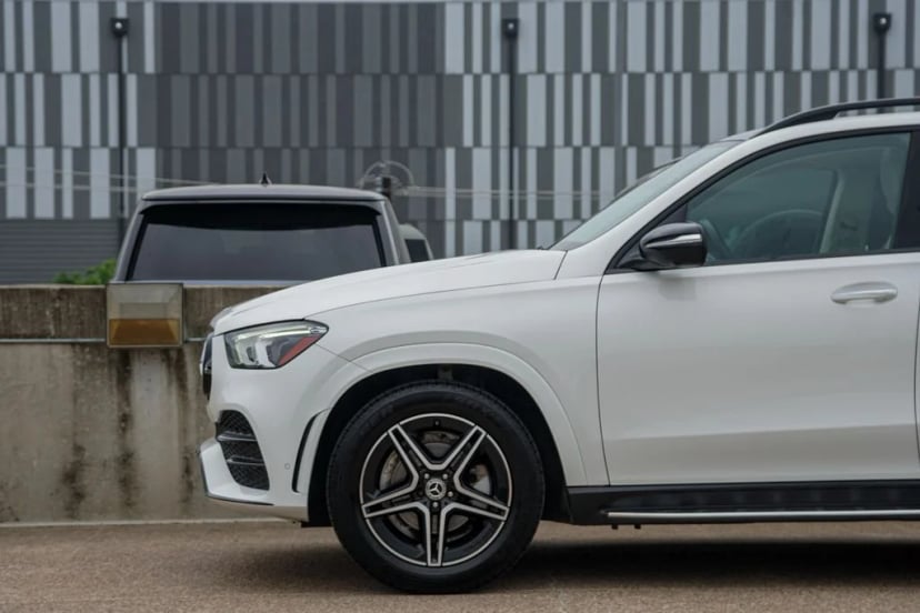 2022 Mercedes-Benz GLE - Image 7