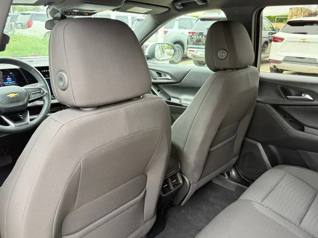 2025 Chevrolet Equinox - Image 22