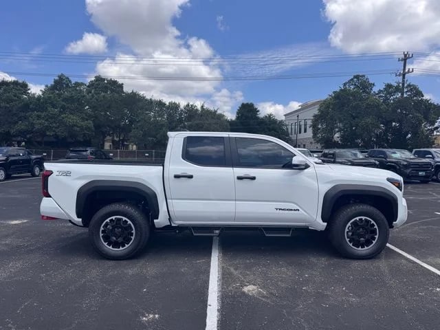 2026 Toyota Tacoma - Image 4
