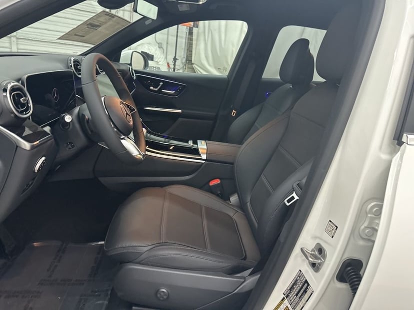 2026 Mercedes-Benz GLC - Image 18