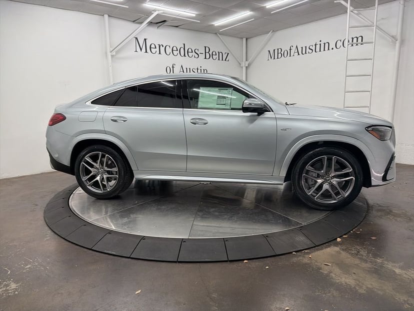 2026 Mercedes-Benz GLE - Image 8