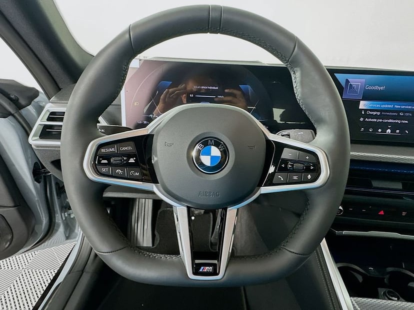 2026 BMW i4 - Image 10
