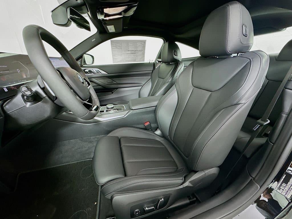 2026 BMW 4 Series - Image 16