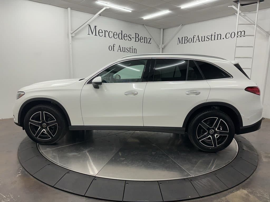 2026 MERCEDES-BENZ GLC - Image 5