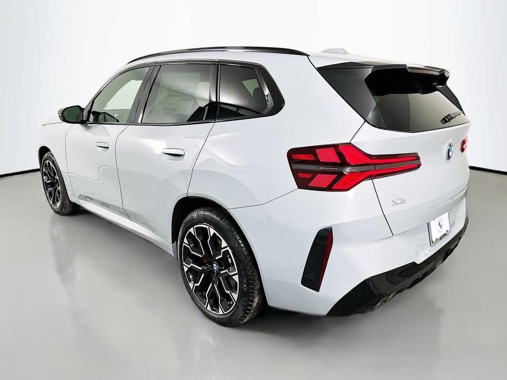 2026 BMW X3 - Image 7