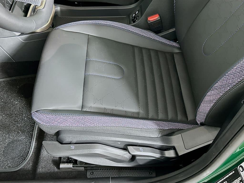 2025 MINI Cooper - Image 20