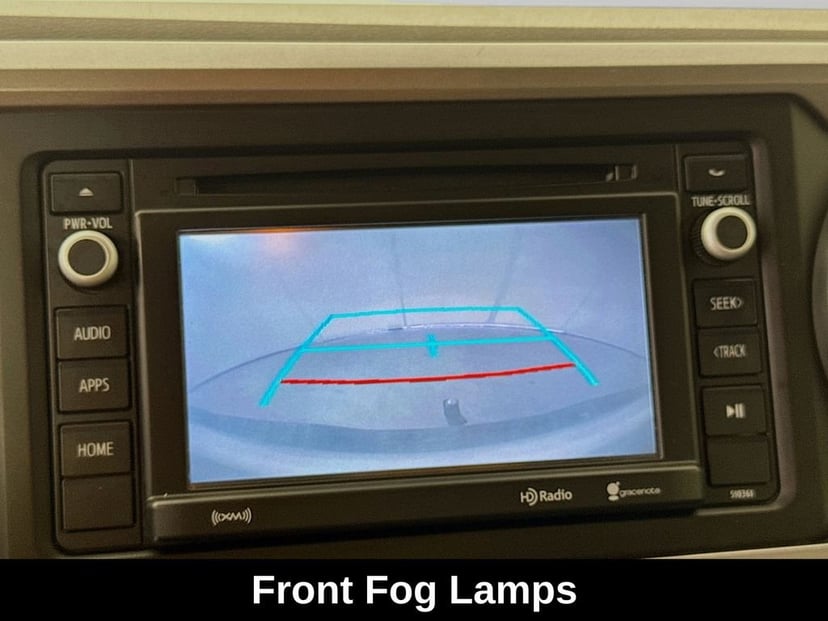 2018 Toyota Tacoma - Image 16