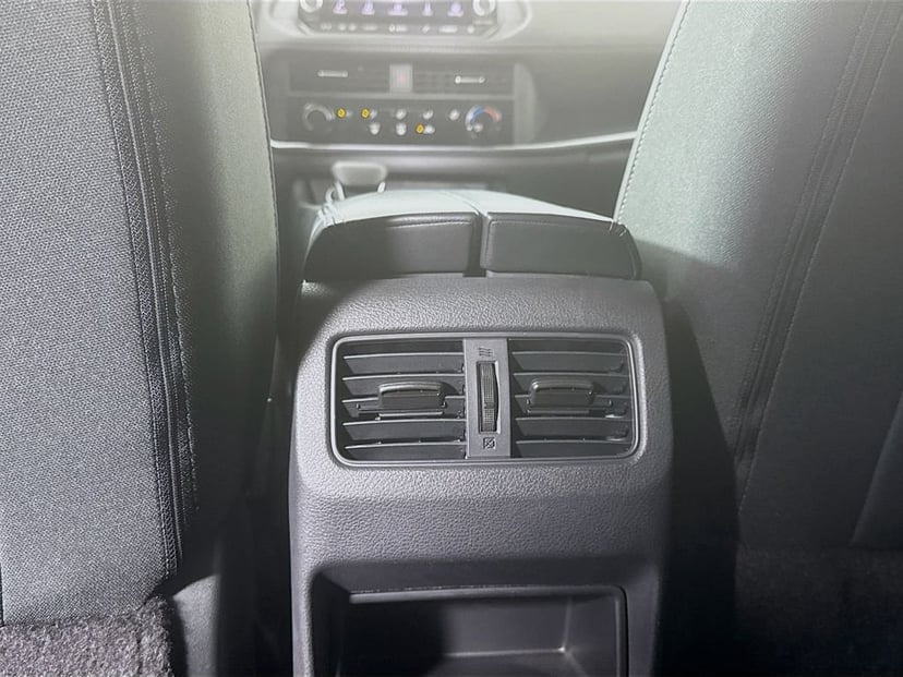 2023 Nissan Rogue - Image 29