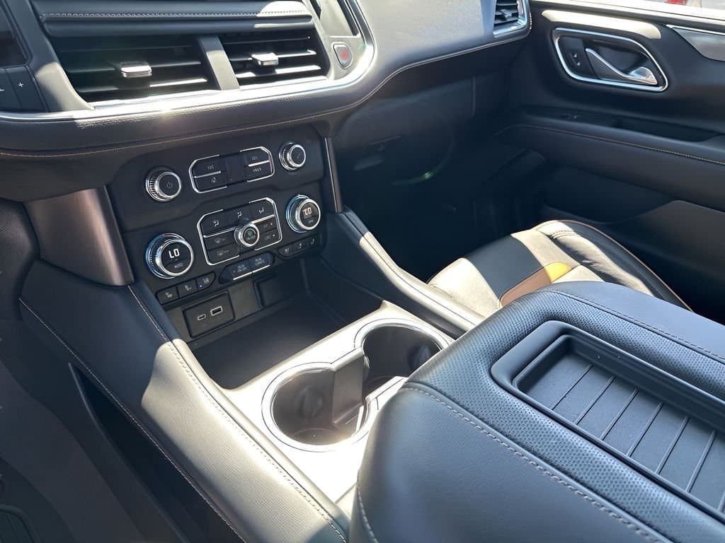 2023 GMC Yukon - Image 37