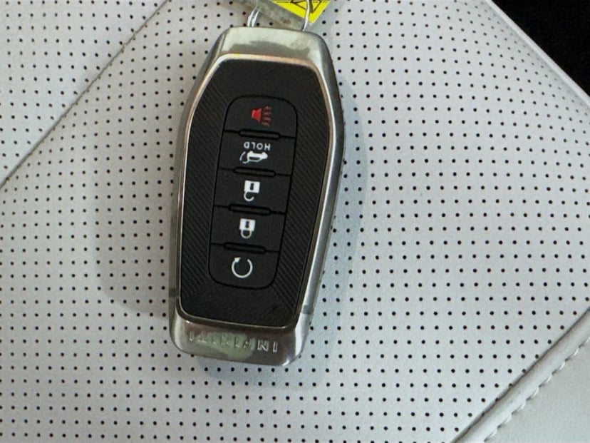 2027 INFINITI QX65 - Image 37
