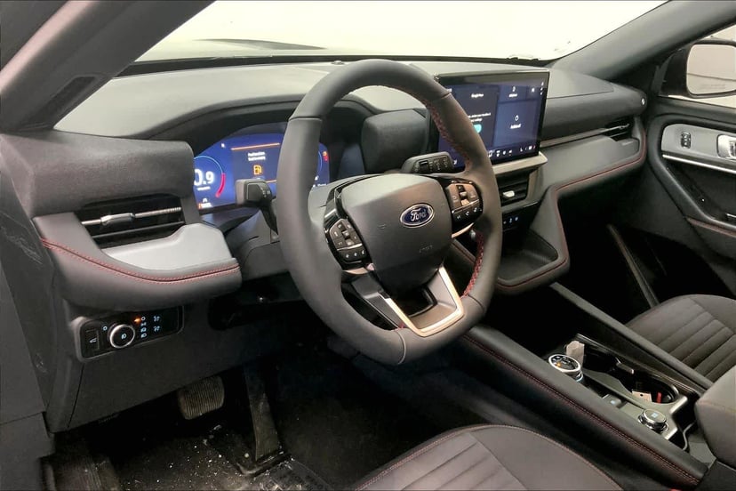 2026 Ford Explorer - Image 7