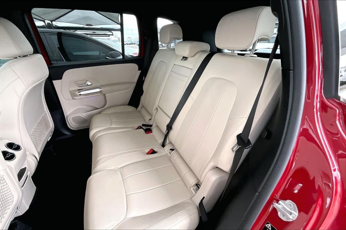 2022 Mercedes-Benz GLB 250 - Image 21