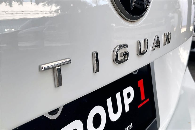 2022 Volkswagen Tiguan - Image 10