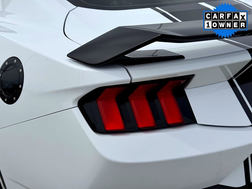 2024 Ford Mustang - Image 10