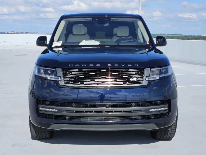 2023 Land Rover Range Rover - Image 2