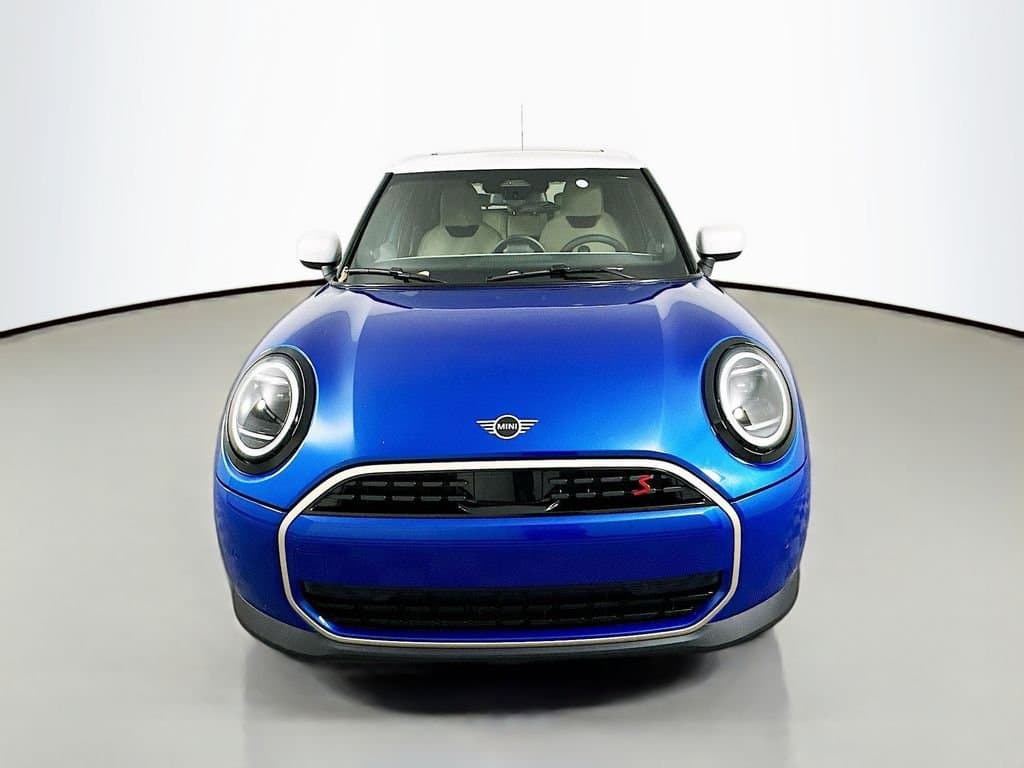 2025 MINI COOPER - Image 3