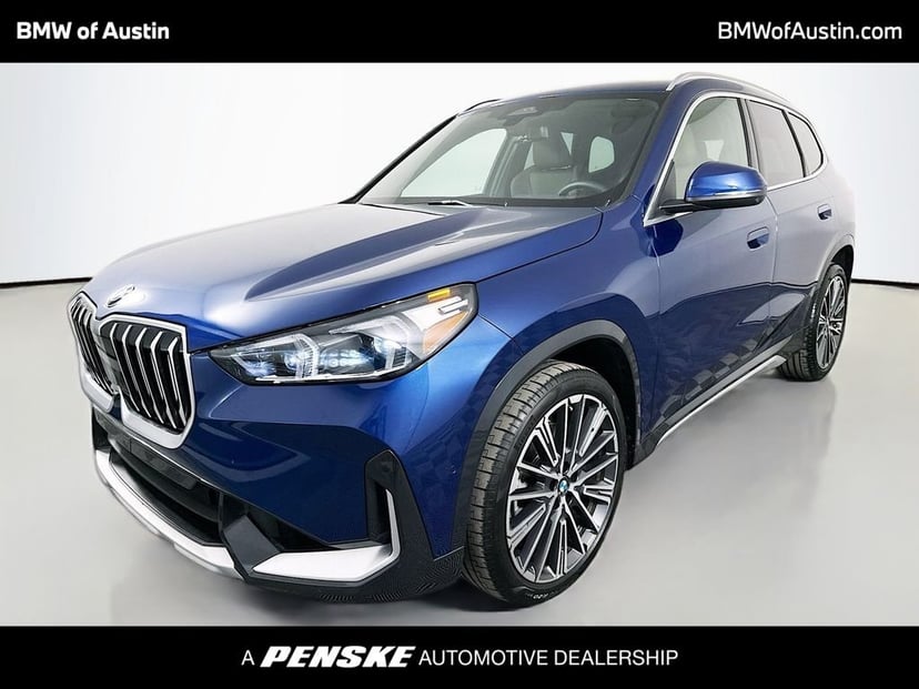 2025 BMW X1 - Image 1