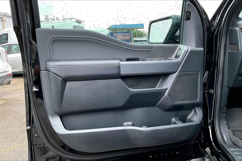 2025 Ford F-150 - Image 22