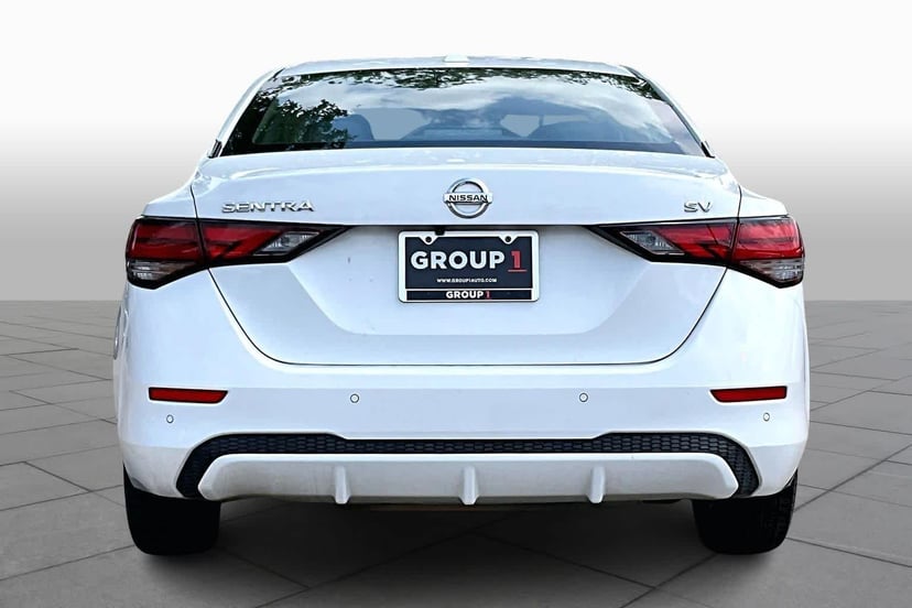 2022 Nissan Sentra - Image 5