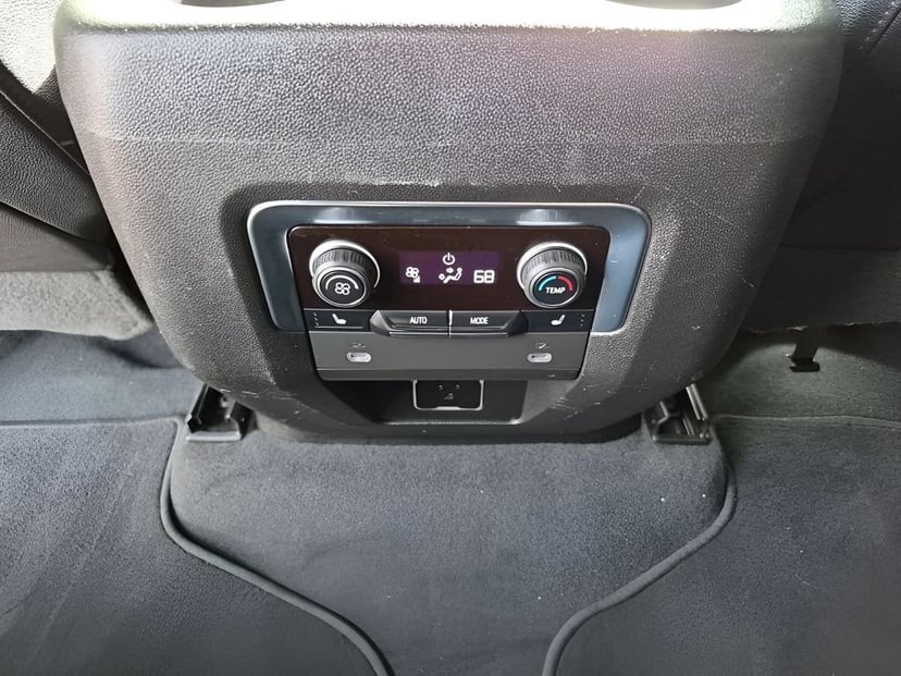 2022 Chevrolet Tahoe - Image 21