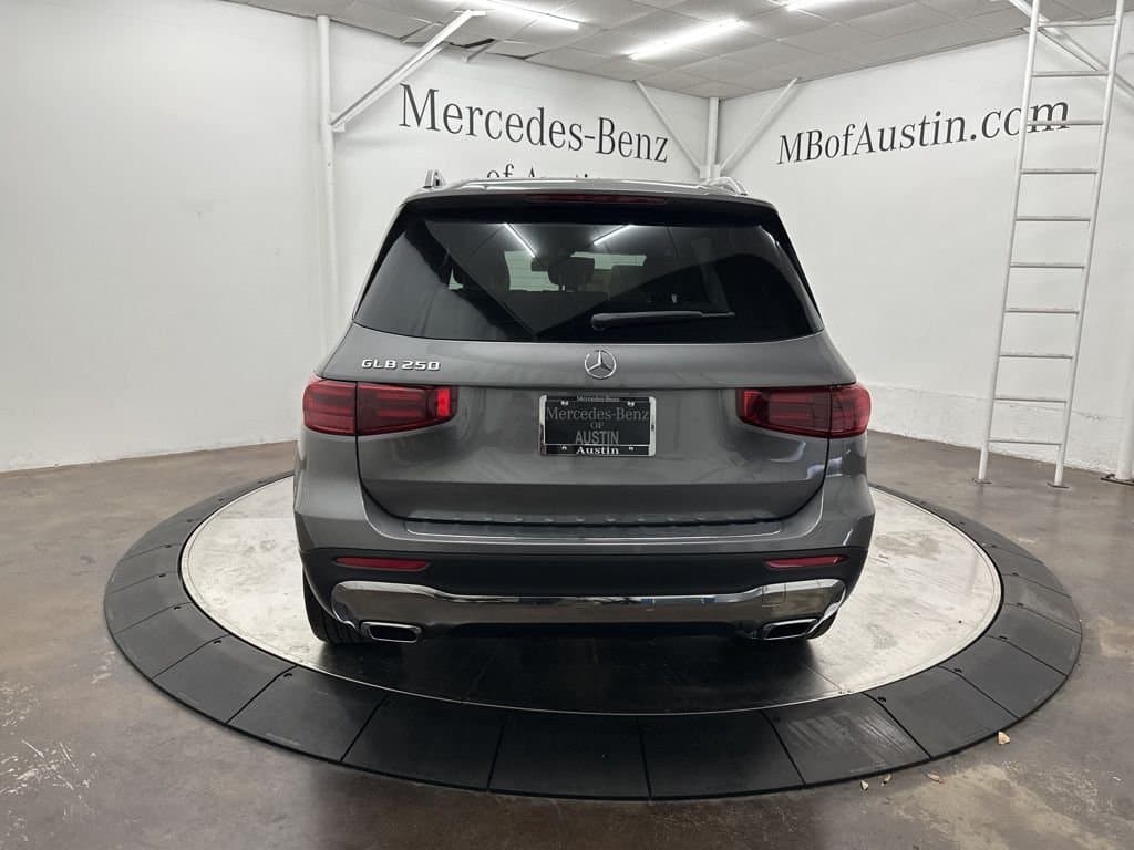 2026 MERCEDES-BENZ GLB - Image 7