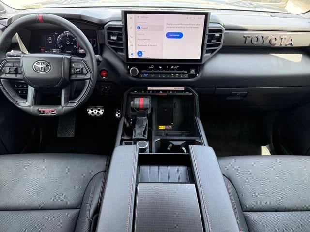 2025 Toyota Tundra Hybrid - Image 21