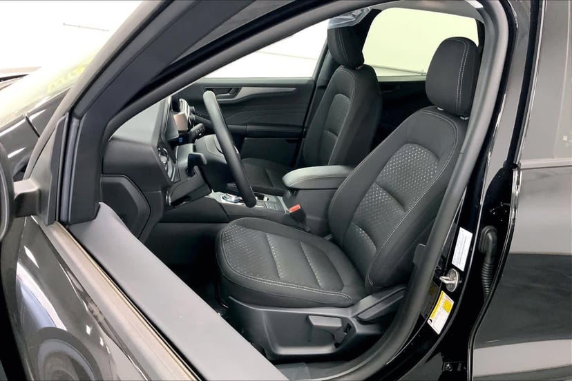 2026 Ford Escape - Image 9