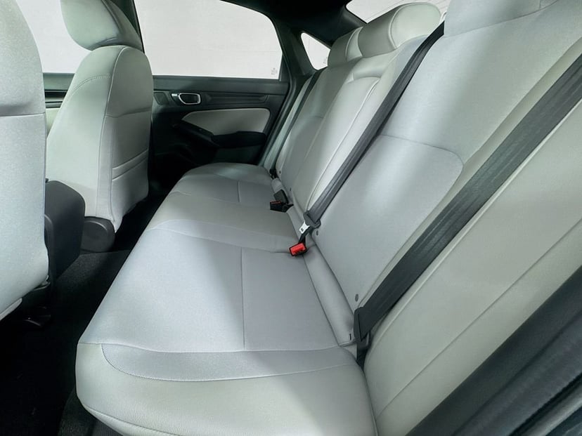2026 Honda Civic Hybrid - Image 35