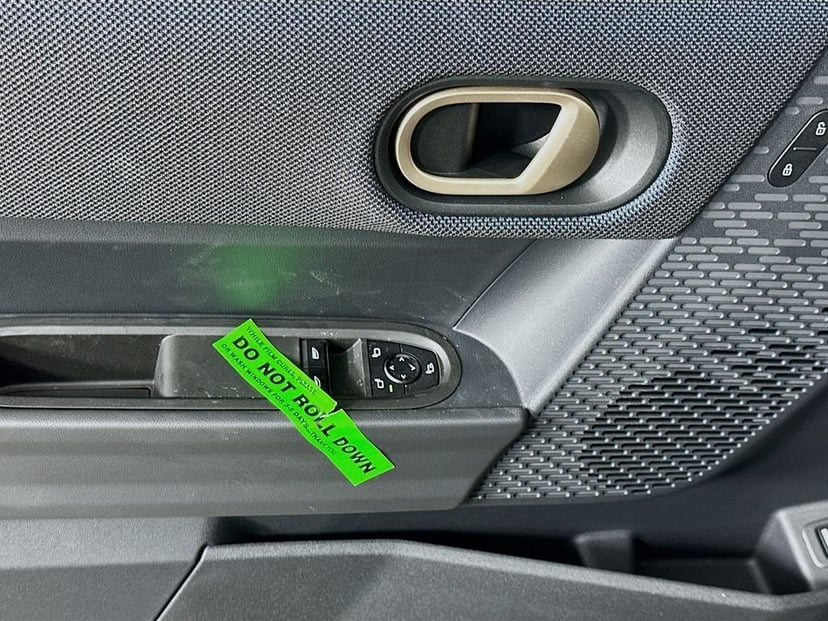 2025 MINI Cooper S - Image 19