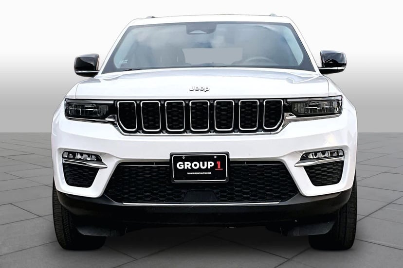 2023 Jeep Grand Cherokee - Image 4
