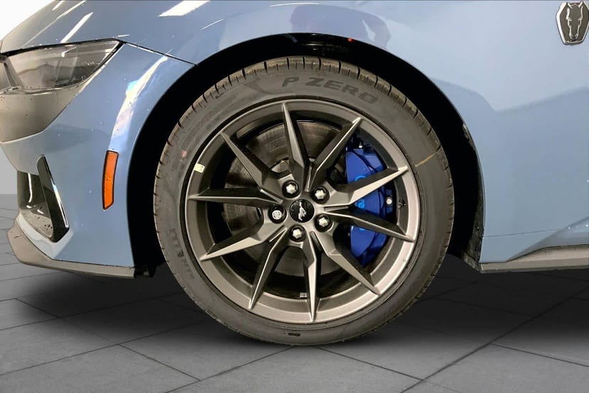 2026 Ford Mustang - Image 9