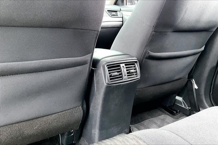 2019 Nissan Rogue - Image 34